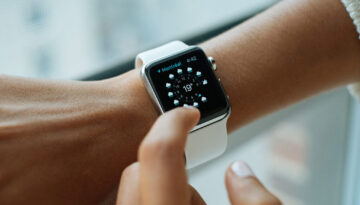 smart-watch-821557_1920 smart-watch-821557_1920